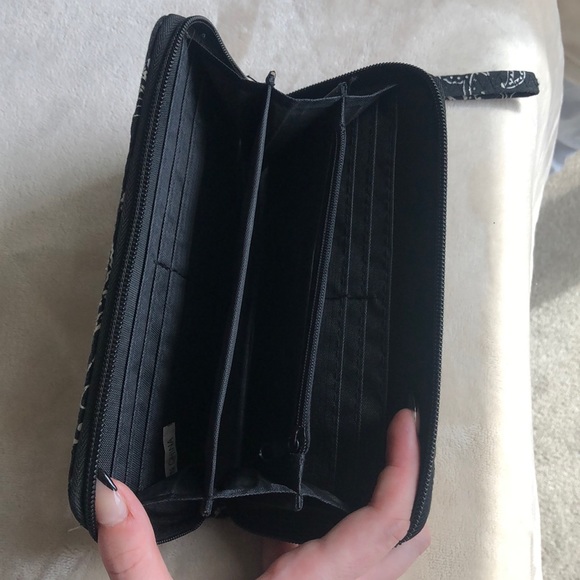 Wallet - Picture 5 of 5
